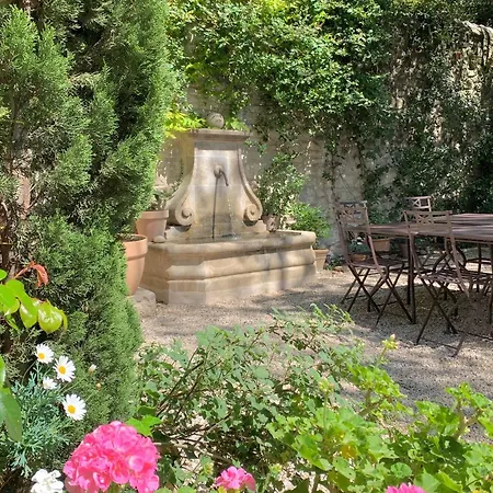 Le Clos Saluces Couette-café Avignon